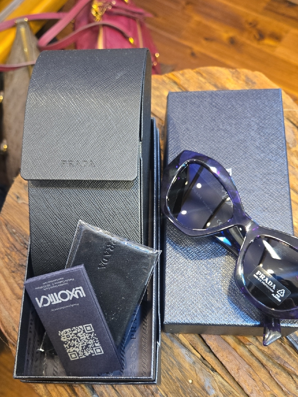 199 NWT - Prada PR 07YS 05V5S0 Cat Eye Acetate Abstract Purple Sunglasses - Picture 4 of 10